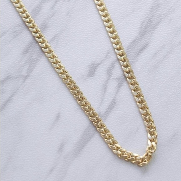 Gold Cuban Link Chain - Picture 3 of 7